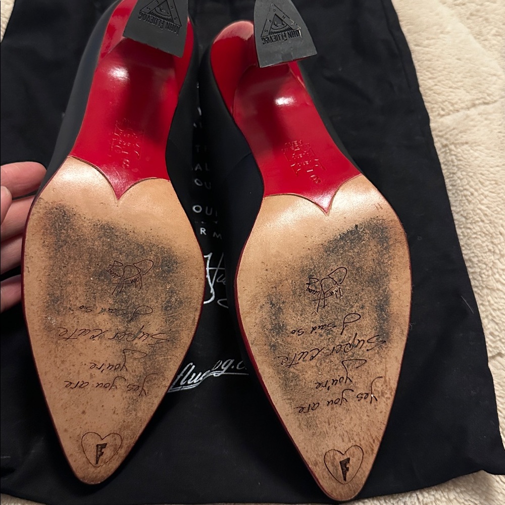 John Fluevog Darla Black and Red Heels with Heart Design. Sz8. - Picture 4 of 9